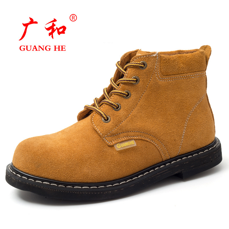 Figure 4: Engineered athletic lifestyle sneaker silhouette produced under high-density cold-cemented sole bonding specifications.